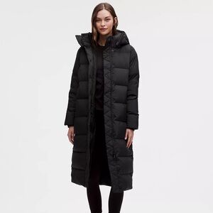 Lululemon Wunder Puff long coat - size 4 / black